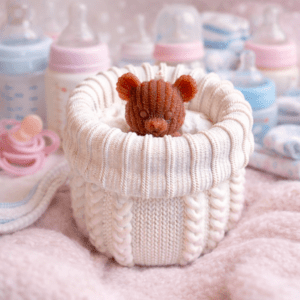 Bougie petit pot de laine avec ourson