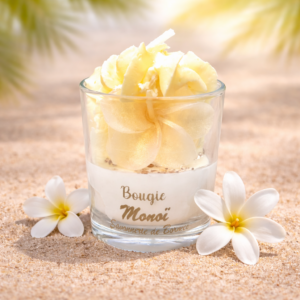 Bougie avec fleur de monoï